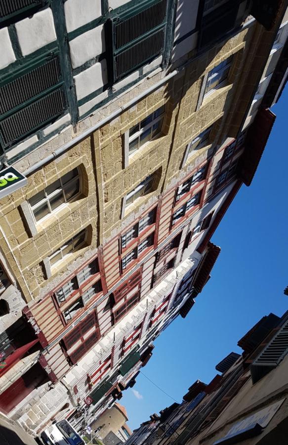 Casa Chiberta - Centre Historique Apartment บาย็อนน์ ภายนอก รูปภาพ